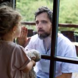 Alienacja rodzicielska - pierwsze sygnały emocjonalnego dystansu między ojcem a dzieckiem