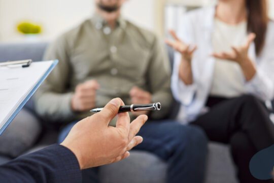 Mediacje rodzinne a terapia par - rozmowa z mediatorem podczas spotkania pary