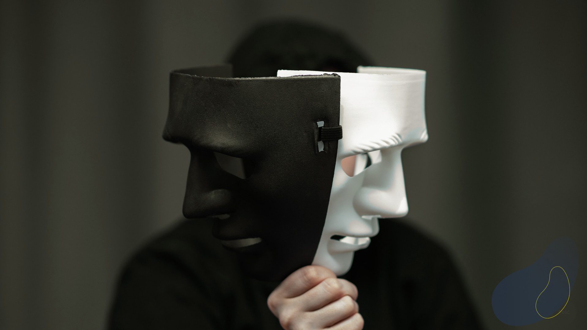 Tożsamość – kiedy zaczynasz tracić siebie