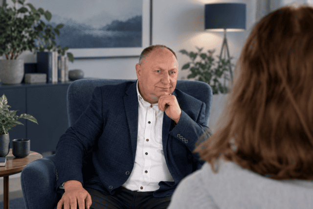 Rozmowa podczas szkolenia z relacji terapeutycznej w hipnoterapii